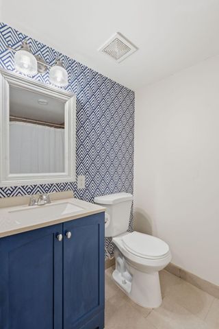 12 W 104th Street, Bloomington, MN 55420