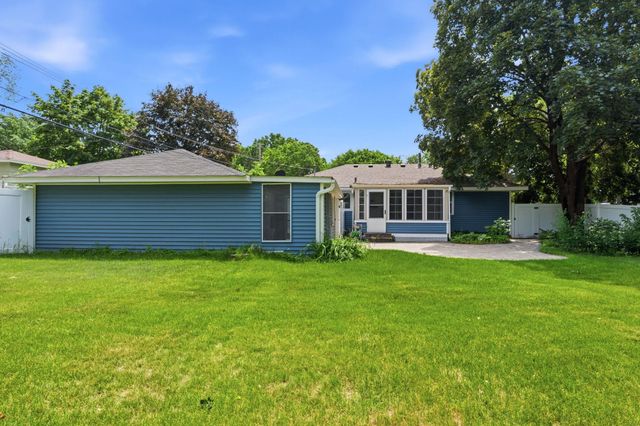 12 W 104th Street, Bloomington, MN 55420