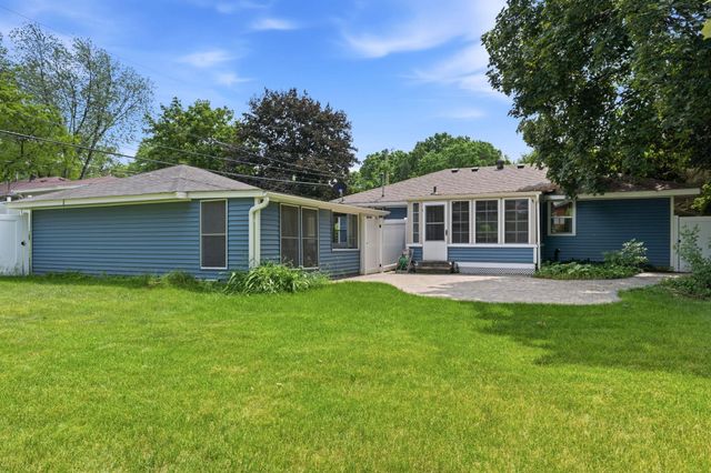 12 W 104th Street, Bloomington, MN 55420