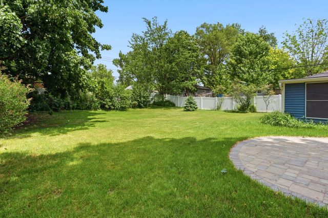 12 W 104th Street, Bloomington, MN 55420