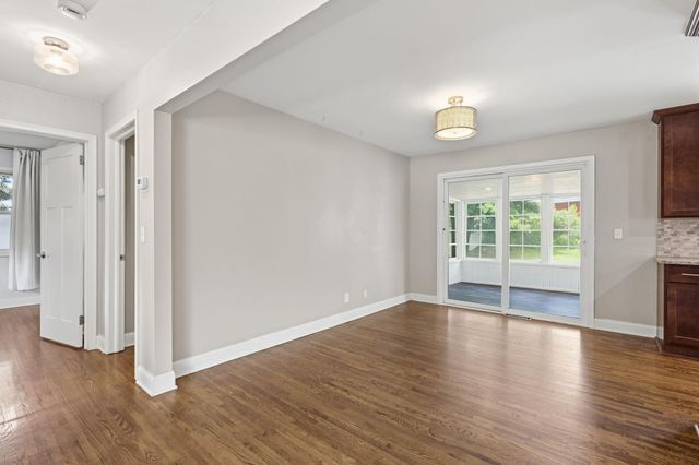 12 W 104th Street, Bloomington, MN 55420