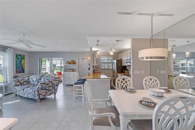 1235 Club Drive D, Delray Beach, FL 33445