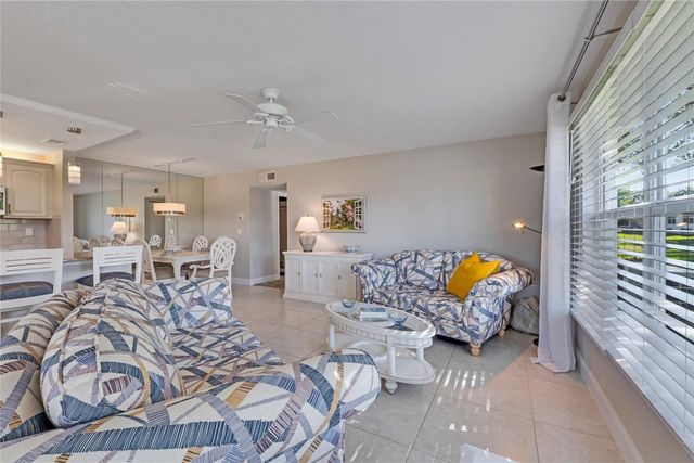 1235 Club Drive D, Delray Beach, FL 33445