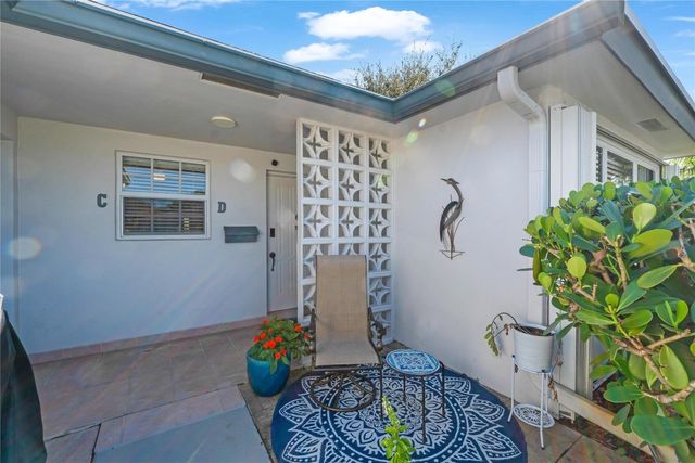 1235 Club Drive D, Delray Beach, FL 33445