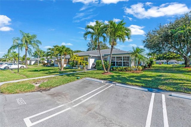 1235 Club Drive D, Delray Beach, FL 33445