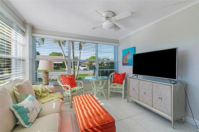 1235 Club Drive D, Delray Beach, FL 33445