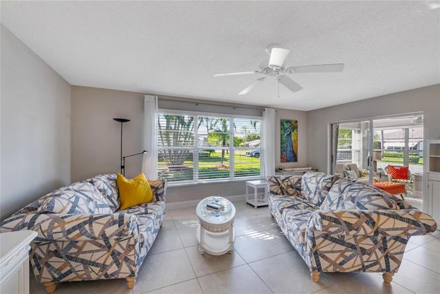 1235 Club Drive D, Delray Beach, FL 33445