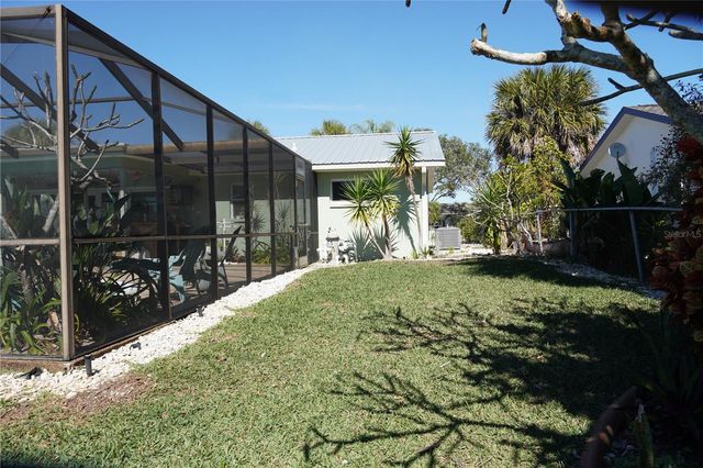 908 SAGO PALM WAY, Apollo Beach, FL 33572