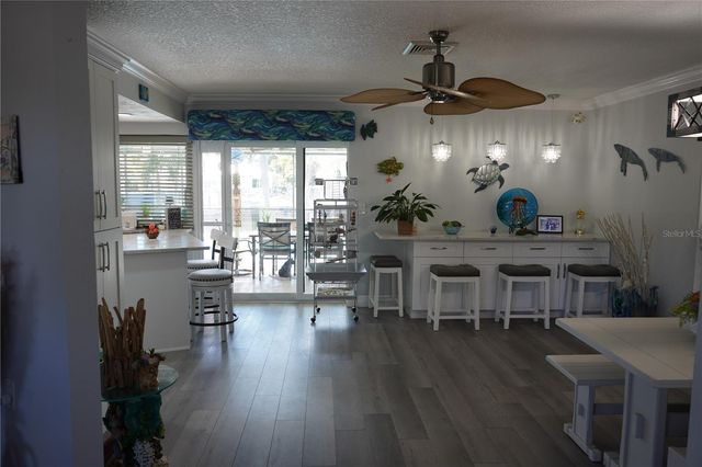 908 SAGO PALM WAY, Apollo Beach, FL 33572