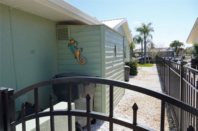 908 SAGO PALM WAY, Apollo Beach, FL 33572