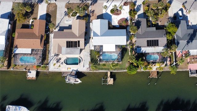 908 SAGO PALM WAY, Apollo Beach, FL 33572