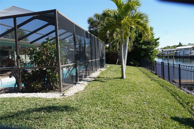 908 SAGO PALM WAY, Apollo Beach, FL 33572