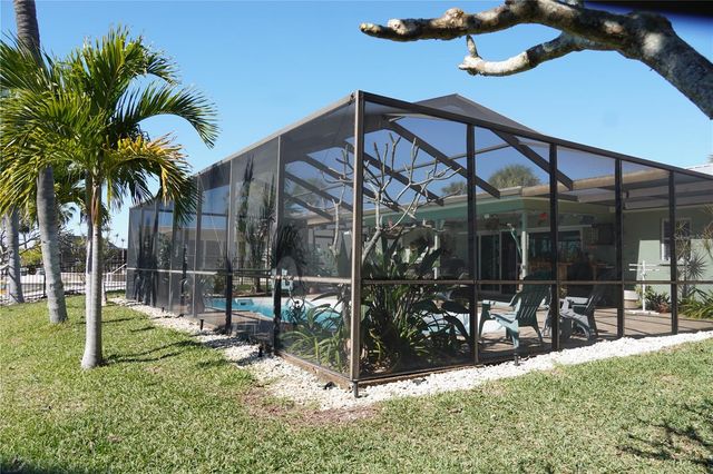 908 SAGO PALM WAY, Apollo Beach, FL 33572