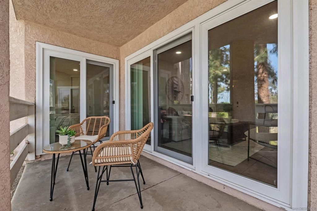 Image 17 of property listing at 7263 Camino Degrazia 32, San Diego, CA 92111