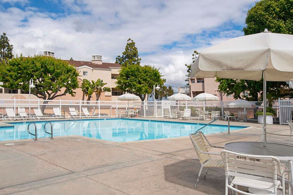 Image 48 of property listing at 7263 Camino Degrazia 32, San Diego, CA 92111