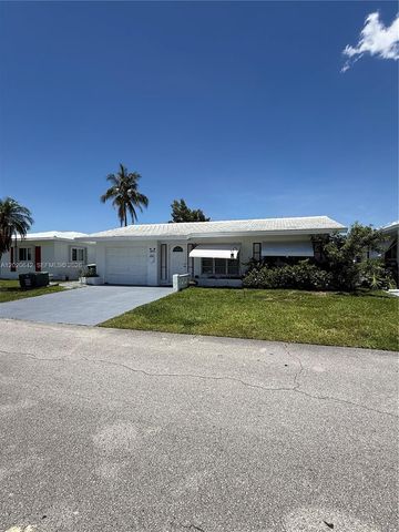 8107 NW 58th Pl 8107, Tamarac, FL 33321