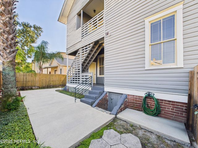1251 HUBBARD Street, Jacksonville, FL 32206