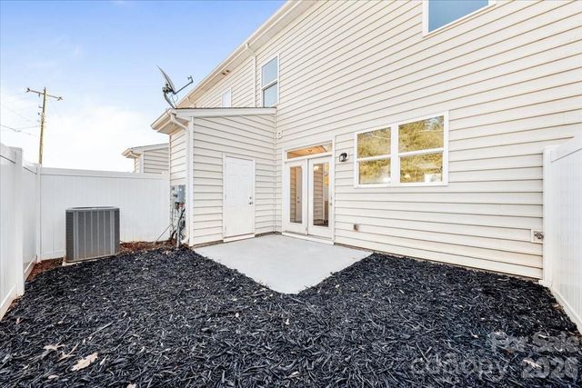 108 Prairie View Court, Belmont, NC 28012