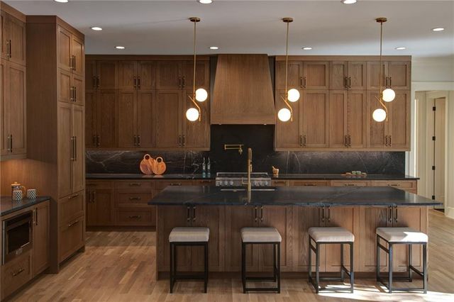 581 Sherwood NE Road, Atlanta, GA 30324