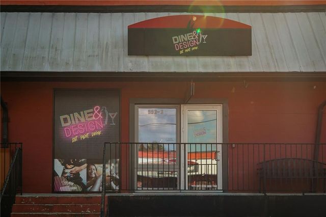 581 Sherwood NE Road, Atlanta, GA 30324