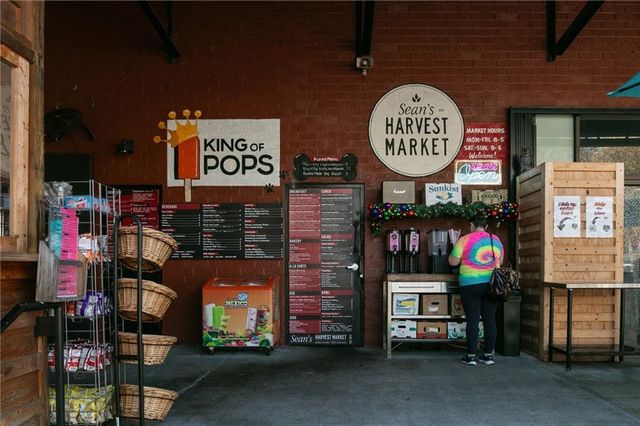 581 Sherwood NE Road, Atlanta, GA 30324