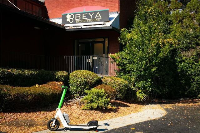 581 Sherwood NE Road, Atlanta, GA 30324