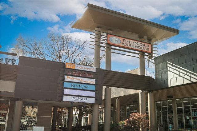 581 Sherwood NE Road, Atlanta, GA 30324