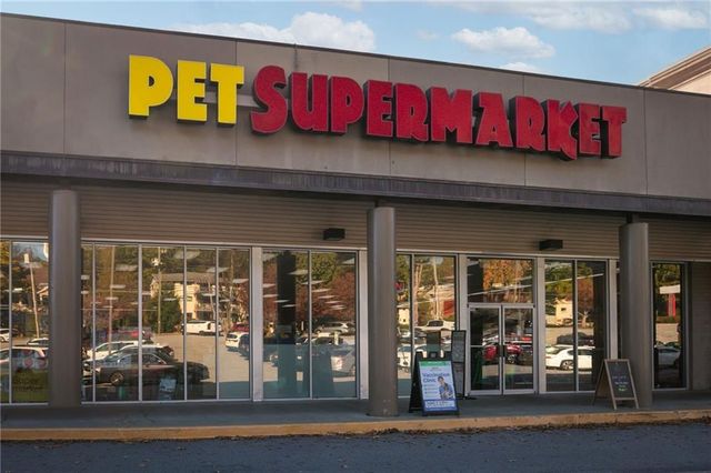 581 Sherwood NE Road, Atlanta, GA 30324