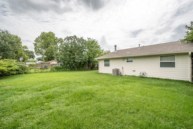 13402 T C Jester Boulevard, Houston, TX 77038