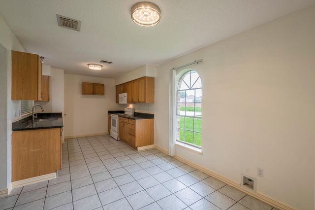 13402 T C Jester Boulevard, Houston, TX 77038