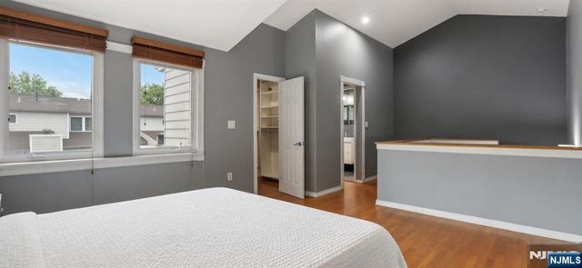 804 Spinnaker Court, Secaucus, NJ 07094