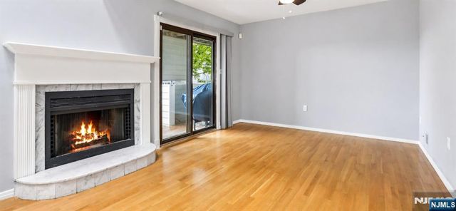 804 Spinnaker Court, Secaucus, NJ 07094