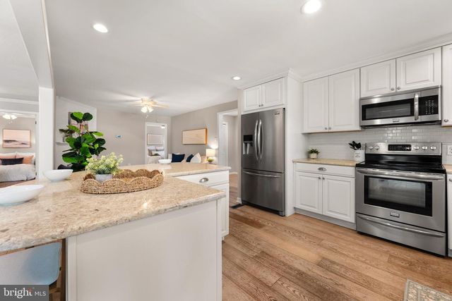 3901 CALAWASSE RD, Edgewater, MD 21037