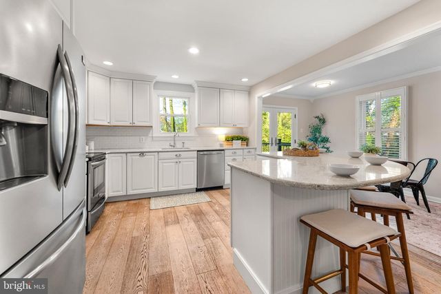 3901 CALAWASSE RD, Edgewater, MD 21037
