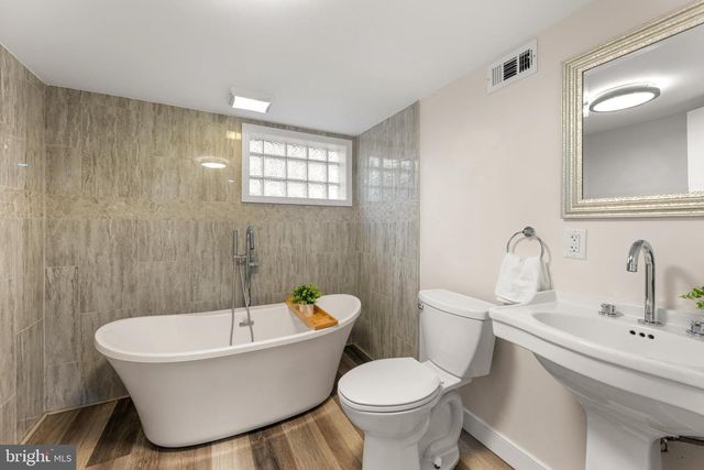 3901 CALAWASSE RD, Edgewater, MD 21037