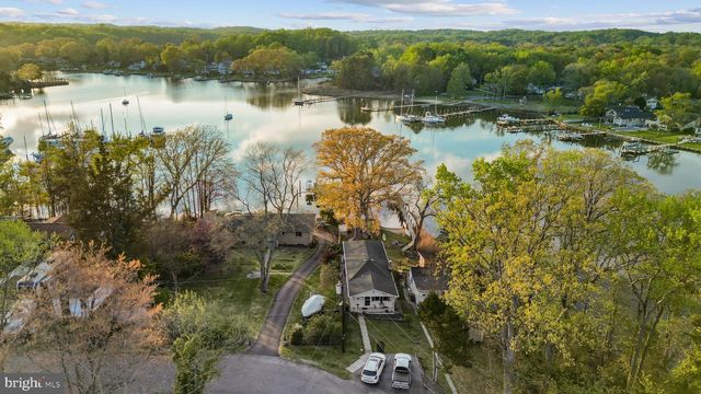 3901 CALAWASSE RD, Edgewater, MD 21037