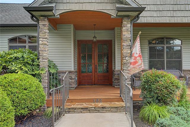 102 Gresham Road, Simpsonville, SC 29681