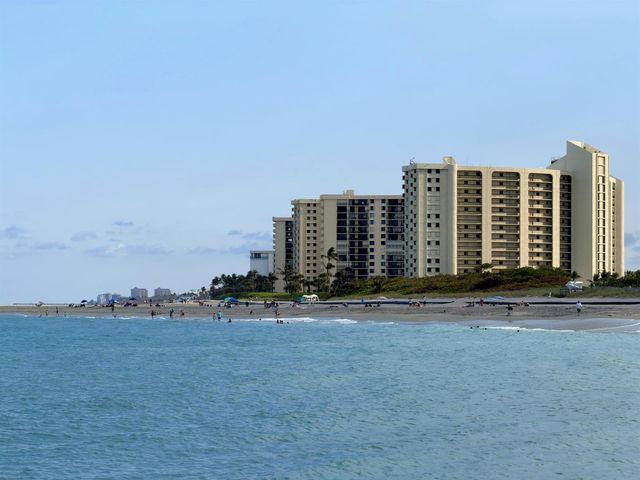 400 Ocean Trail Way 101, Jupiter, FL 33477
