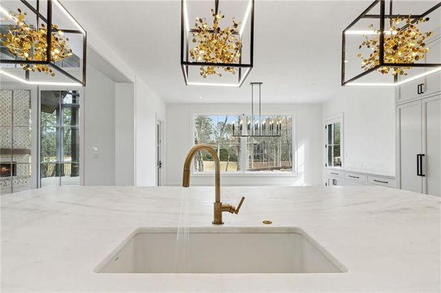 4635 Whitestone Way, Suwanee, GA 30024