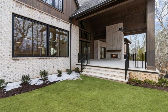 4635 Whitestone Way, Suwanee, GA 30024