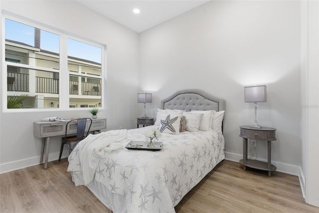 11605 1ST STREET E B3, Treasure Island, FL 33706