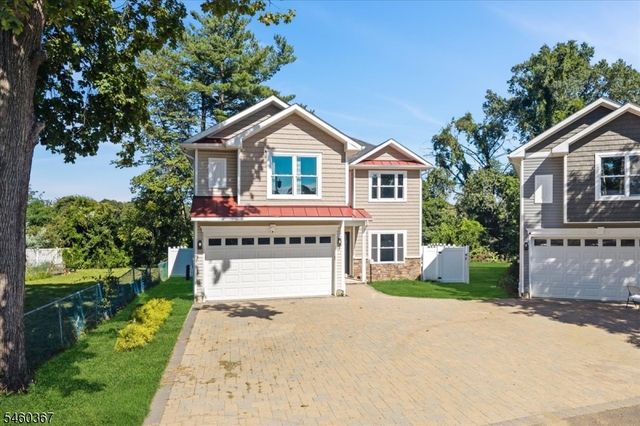 87 Fulton St, Keyport Boro, NJ 07735