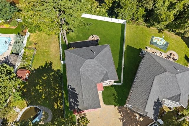 87 Fulton St, Keyport Boro, NJ 07735