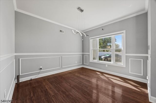 87 Fulton St, Keyport Boro, NJ 07735