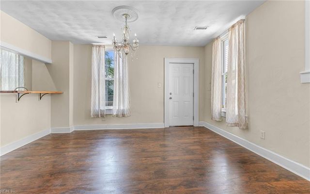 123 Hardy AVE, Norfolk, VA 23523