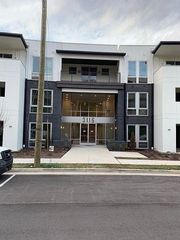 3116 W End Cir Apt 105, Nashville, TN 37203