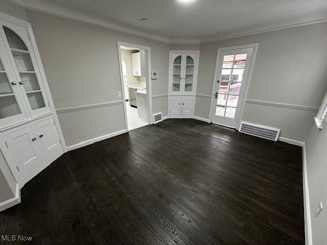 1171 Pennfield Road, Cleveland Heights, OH 44121