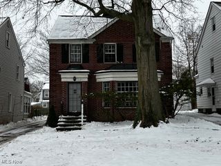 1171 Pennfield Road, Cleveland Heights, OH 44121