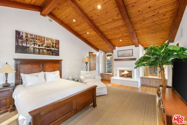 25127 Jim Bridger Road, Hidden Hills, CA 91302