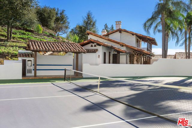 25127 Jim Bridger Road, Hidden Hills, CA 91302